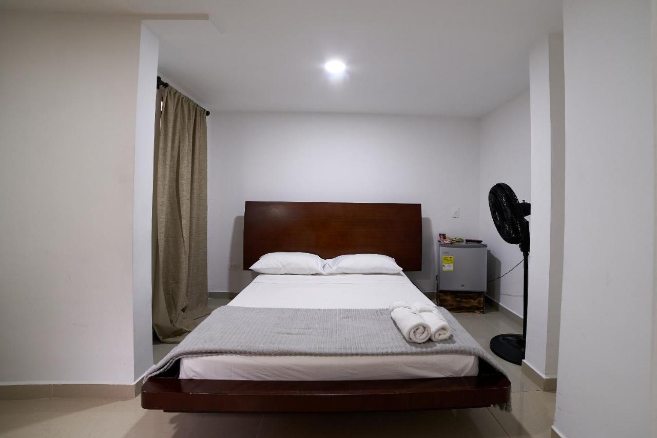 Farum Hotel Medellín Buitenkant foto