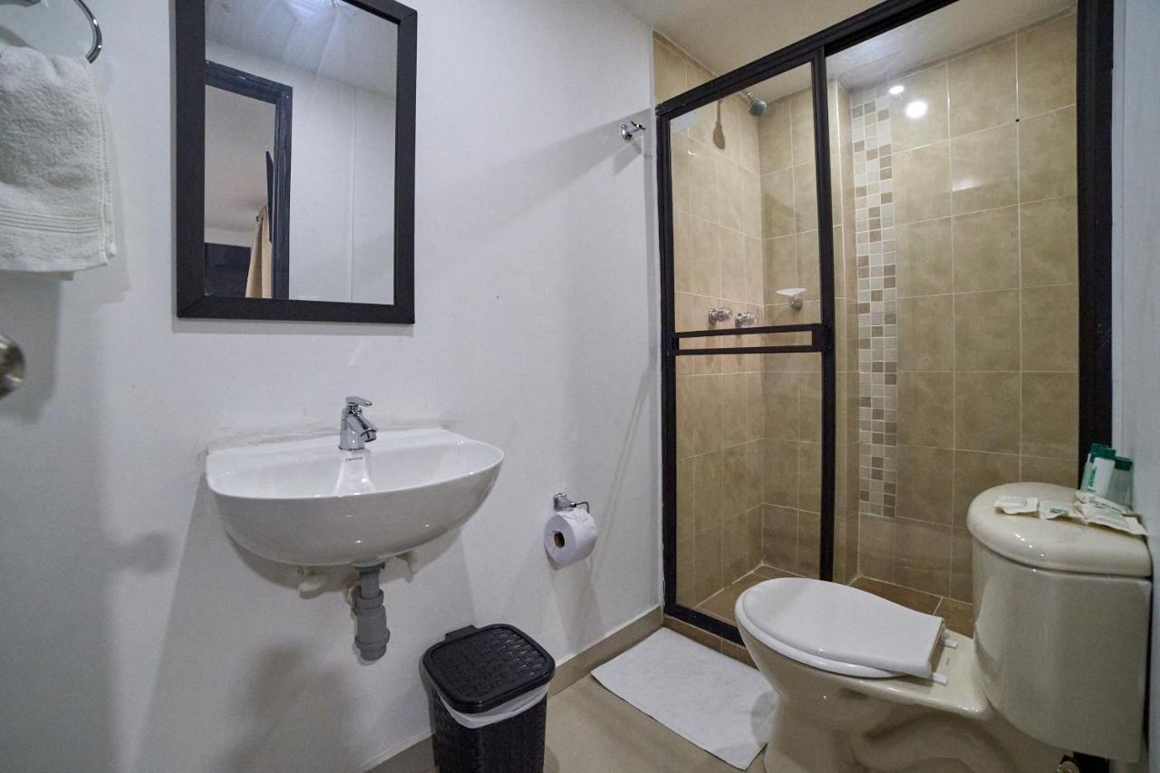 Farum Hotel Medellín Buitenkant foto