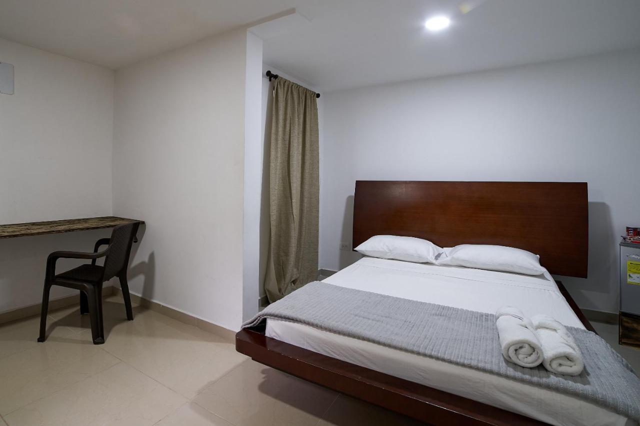 Farum Hotel Medellín Buitenkant foto