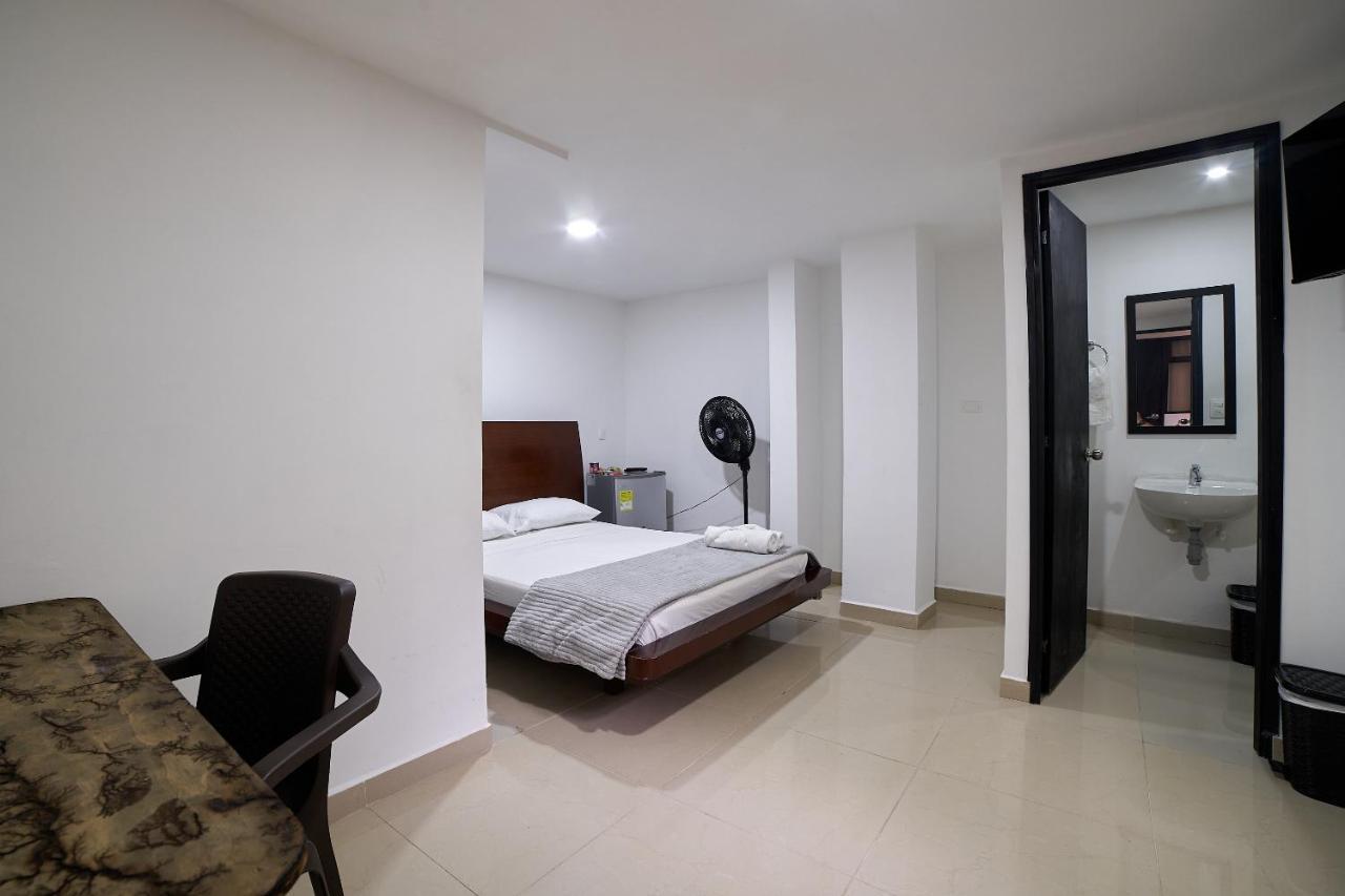 Farum Hotel Medellín Buitenkant foto