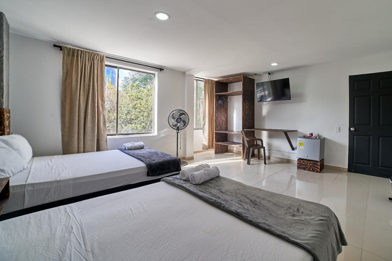 Farum Hotel Medellín Buitenkant foto