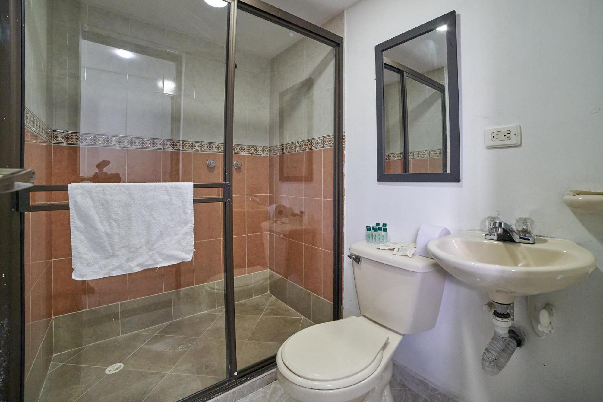 Farum Hotel Medellín Buitenkant foto