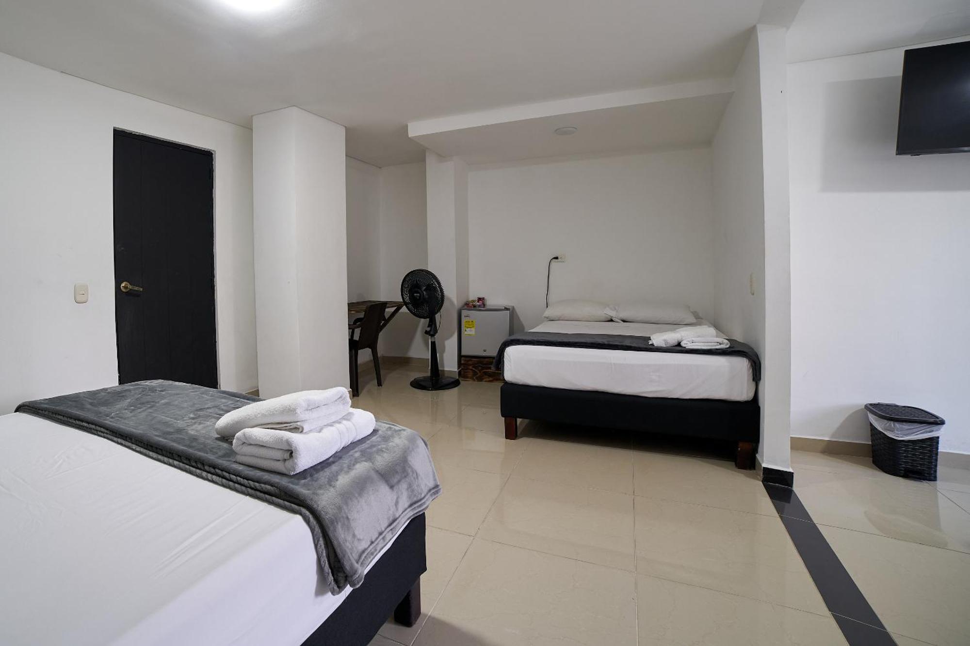 Farum Hotel Medellín Buitenkant foto